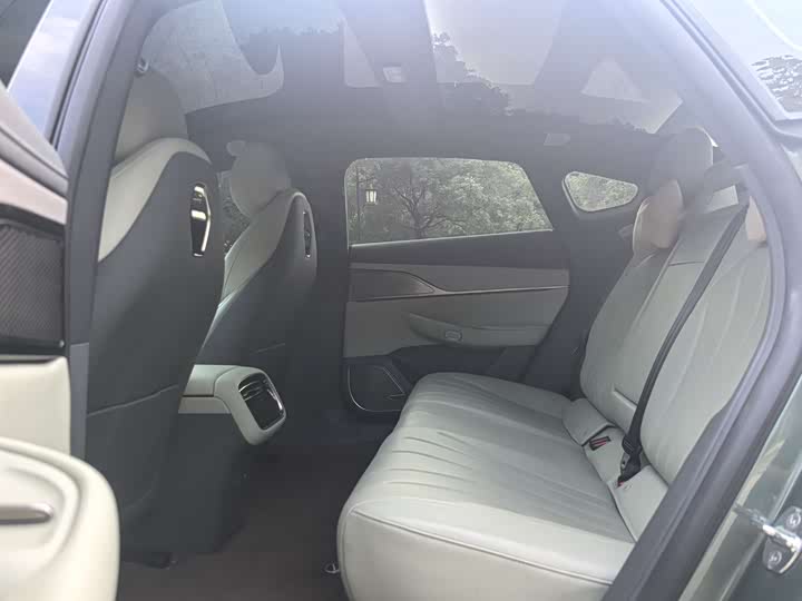 Фото 17 - Exeed Sterra ES