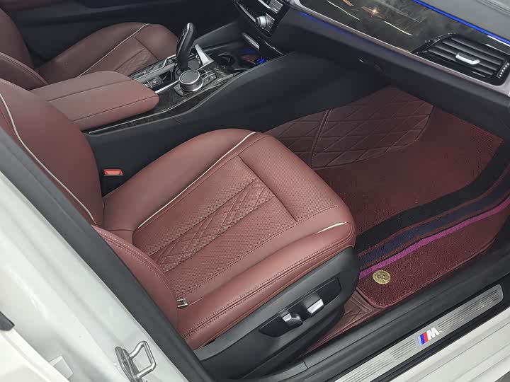 Фото 11 - BMW 5 Series