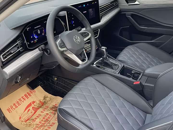 Фото 4 - Volkswagen Sagitar L