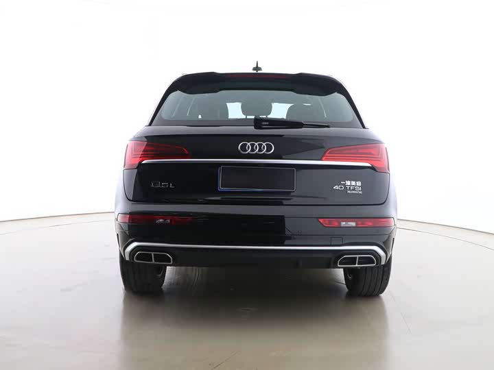 Фото 5 - Audi Q5L