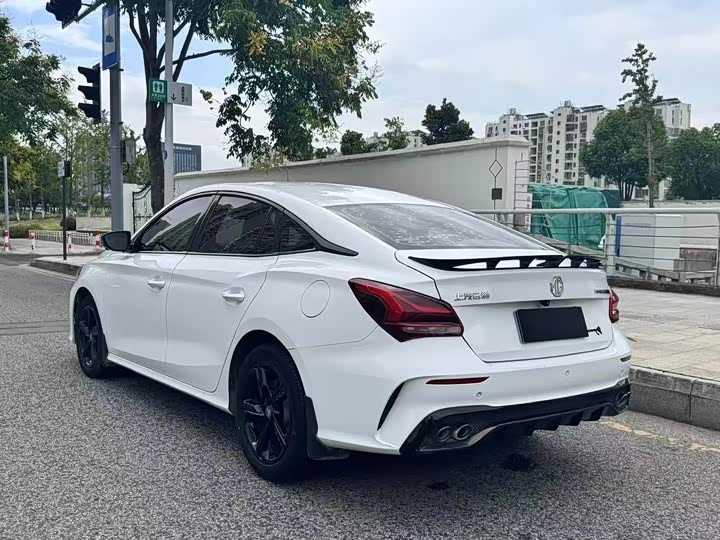 Фото 6 - MG Motor 5 Scorpio