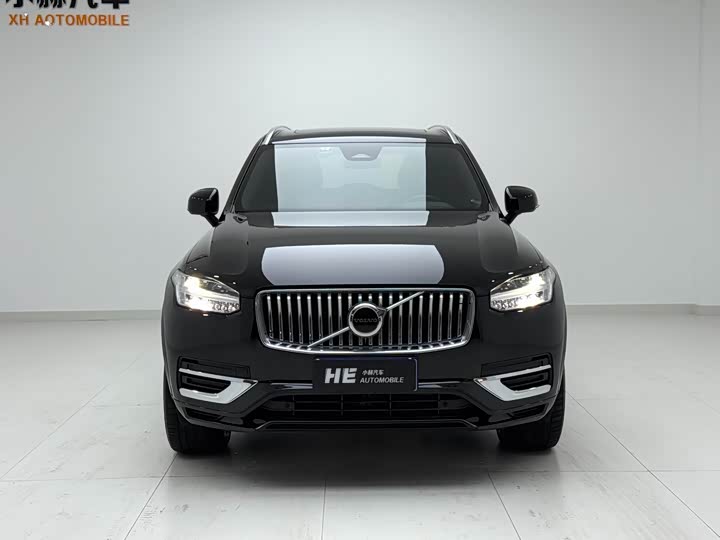 Фото 2 - Volvo XC90
