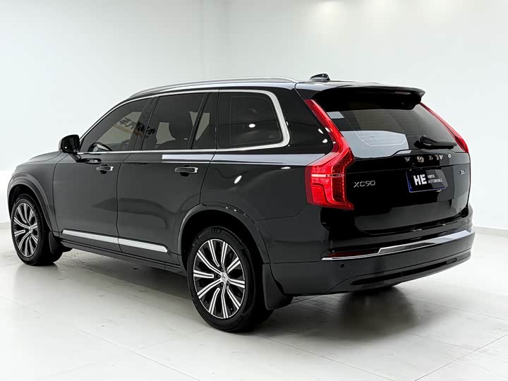 Фото 4 - Volvo XC90