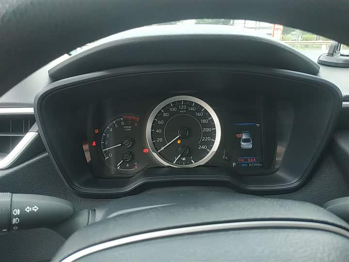 Фото 12 - Toyota Corolla