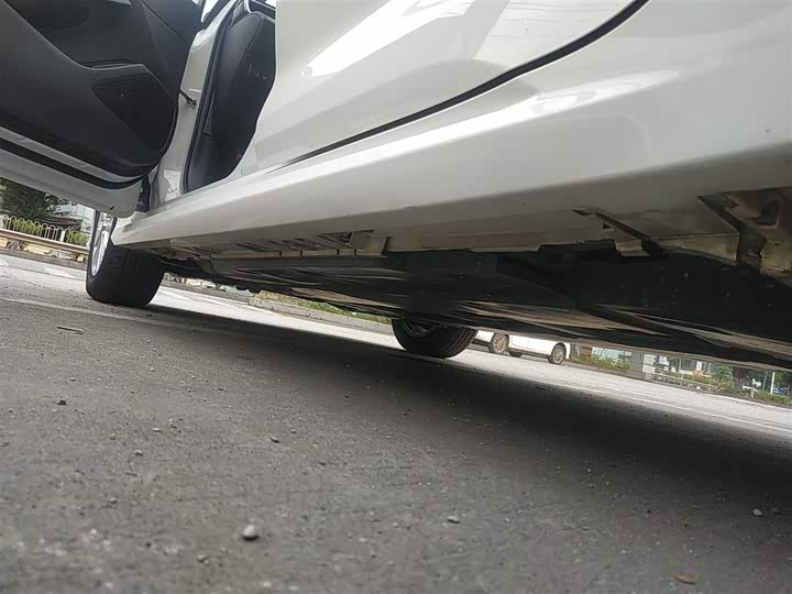 Фото 22 - Toyota Corolla