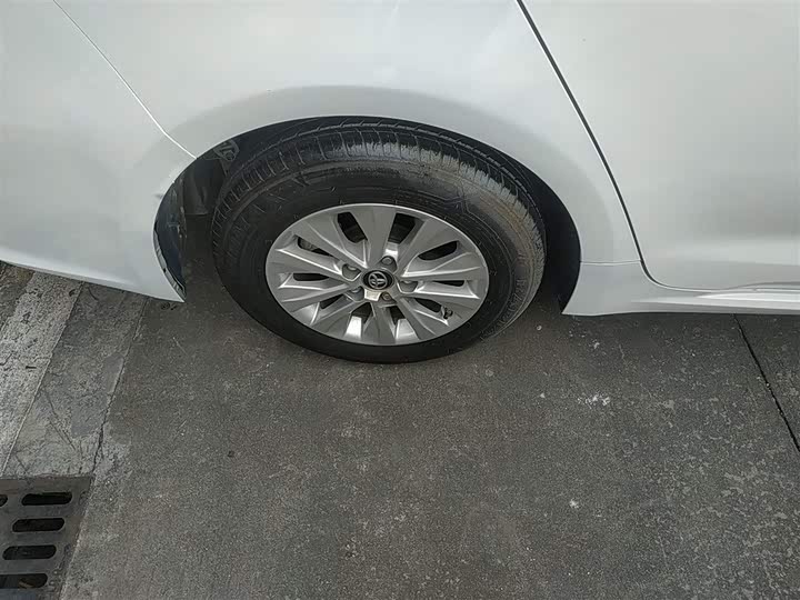 Фото 26 - Toyota Corolla