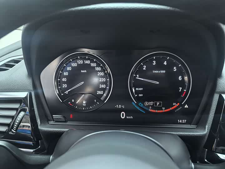 Фото 13 - BMW 1 Series