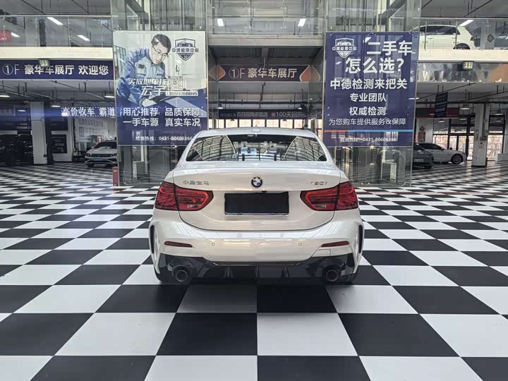 Фото 5 - BMW 1 Series