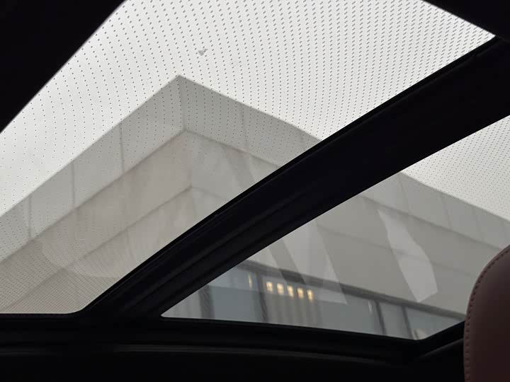 Фото 12 - BMW X7