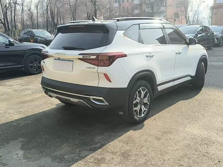 Фото 4 - Kia KX3