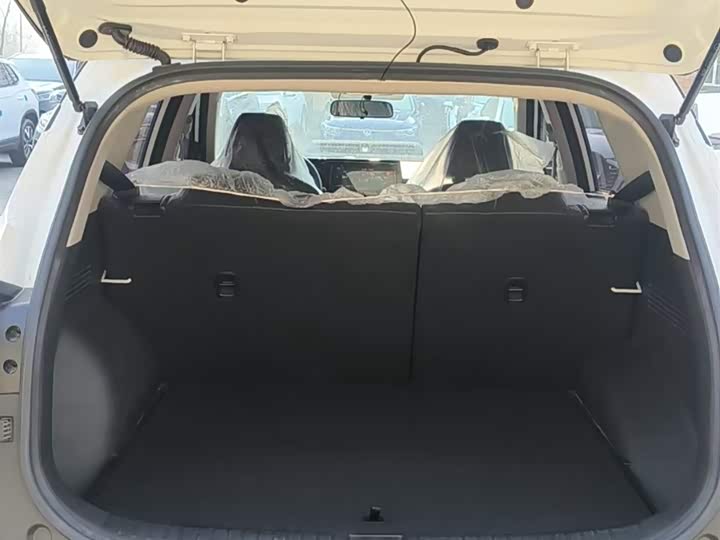 Фото 7 - Kia KX3