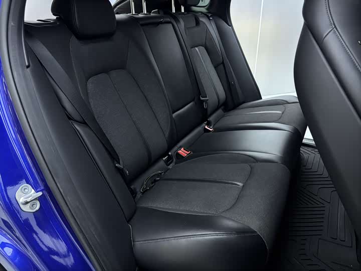 Фото 22 - Nio EC6