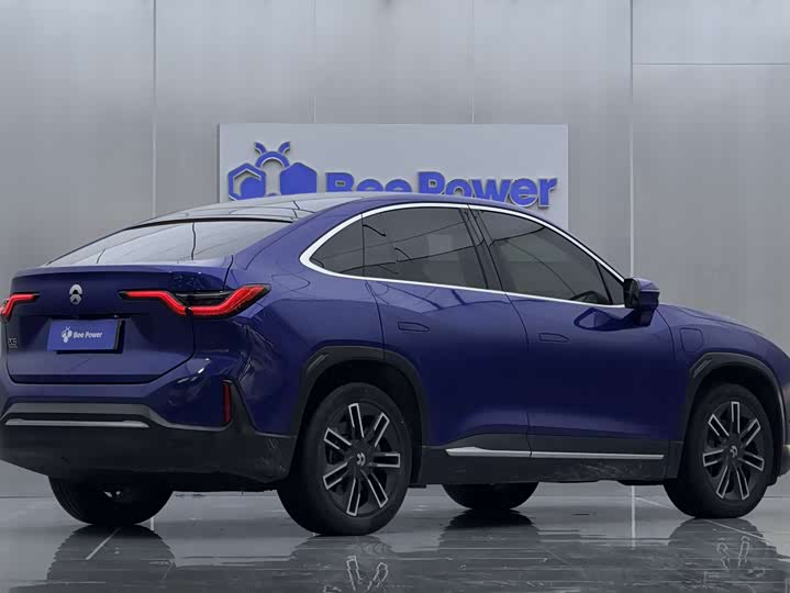 Фото 6 - Nio EC6