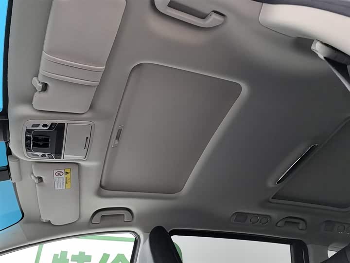 Фото 14 - Honda Elysion