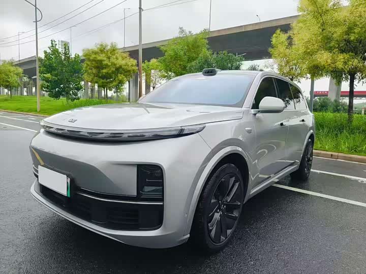 Фото 1 - LiXiang L9