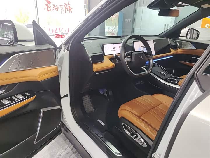 Фото 16 - XPeng G9