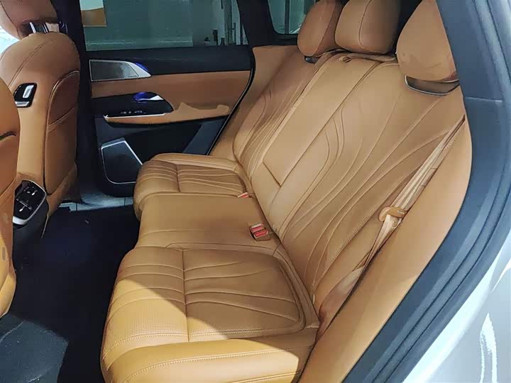 Фото 17 - XPeng G9