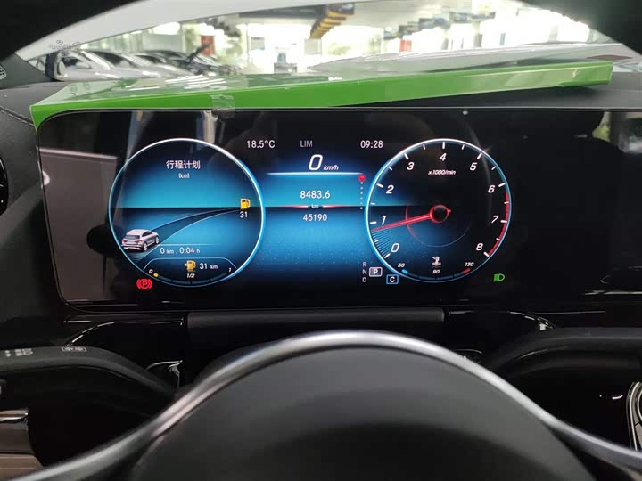 Фото 12 - Mercedes-Benz GLA-Class