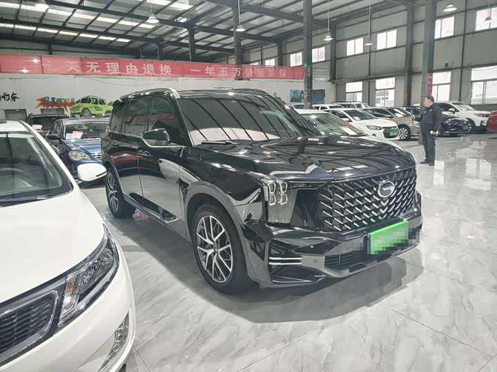 Фото 2 - GAC Trumpchi GS8