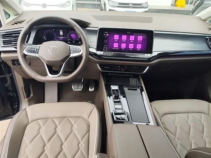 Фото 10 - Volkswagen Viloran