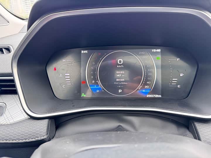 Фото 12 - Geely Preface