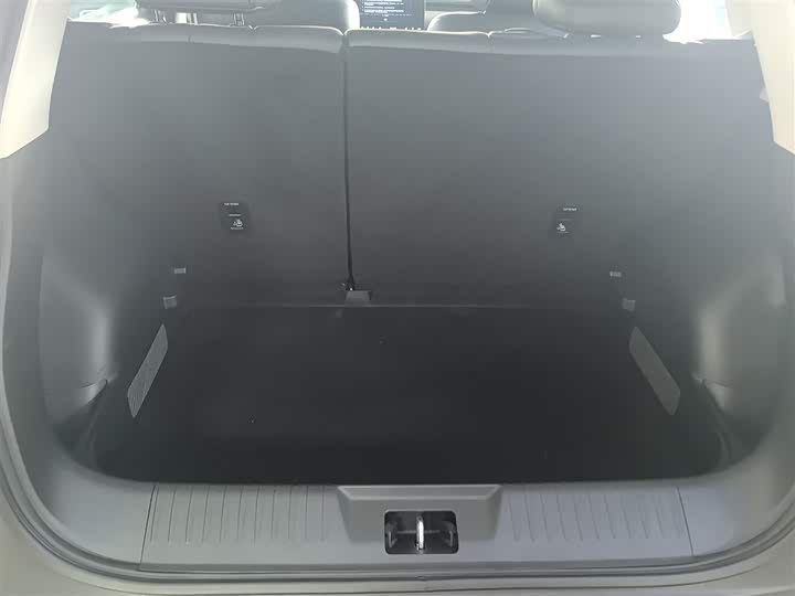 Фото 16 - GAC Aion UT