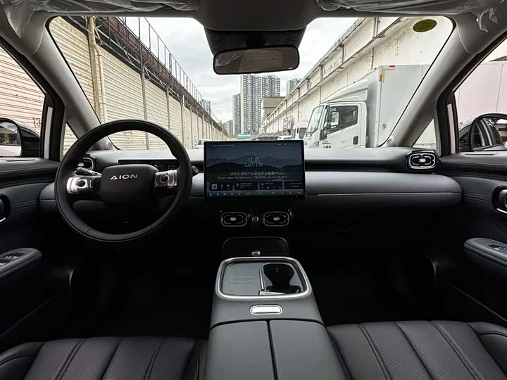 Фото 17 - GAC Aion UT