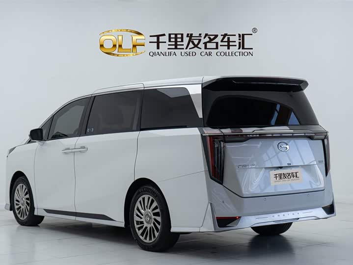 Фото 4 - GAC Trumpchi M8