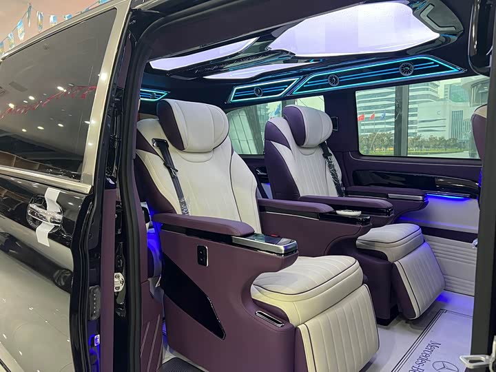 Фото 11 - Mercedes-Benz Vito