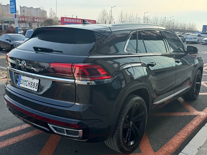 Фото 7 - Volkswagen Teramont X