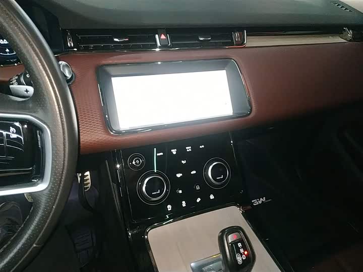 Фото 13 - Land Rover Range Rover Evoque L