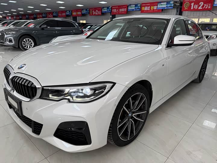 Фото 2 - BMW 3 Series