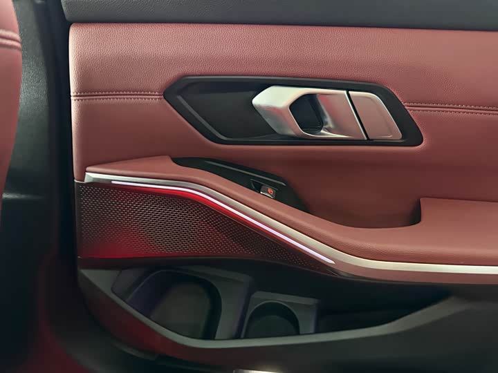 Фото 20 - BMW 3 Series