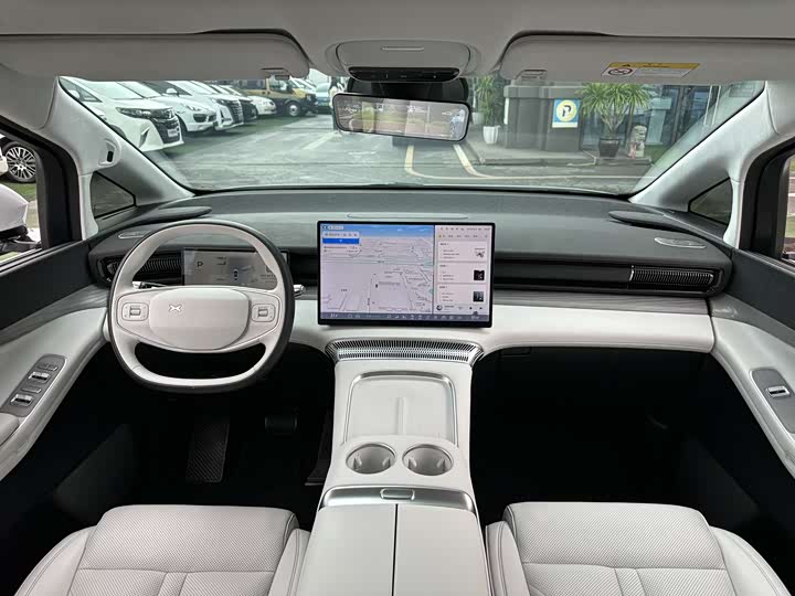 Фото 5 - XPeng X9
