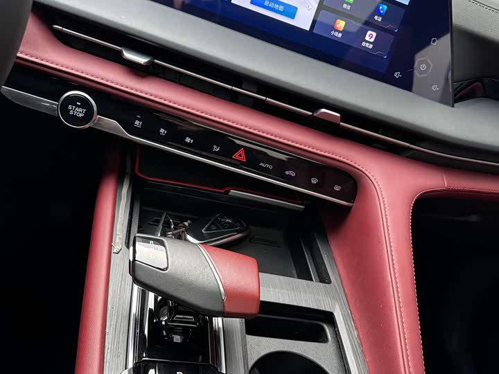 Фото 18 - Changan CS75 Plus