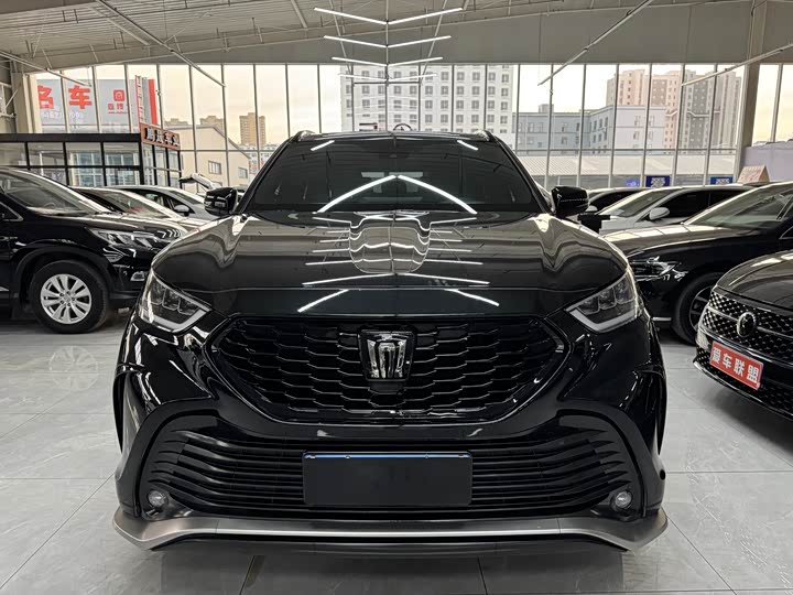 Фото 2 - Toyota Crown Kluger