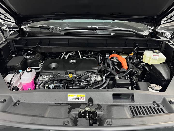 Фото 22 - Toyota Crown Kluger