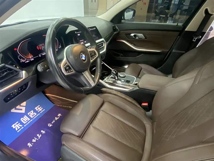 Фото 6 - BMW 3 Series