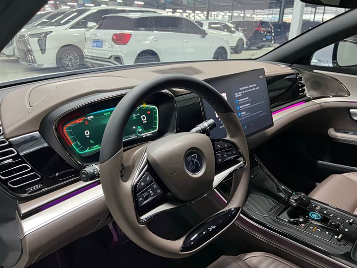 Фото 6 - BYD Han