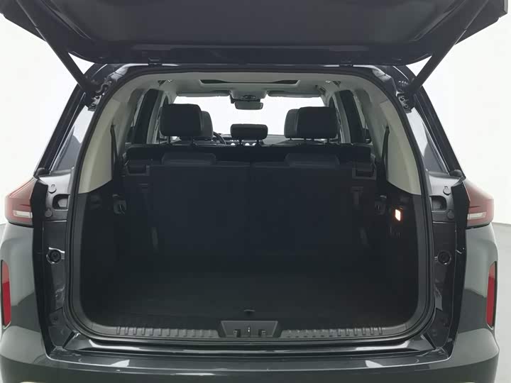 Фото 16 - Exeed VX