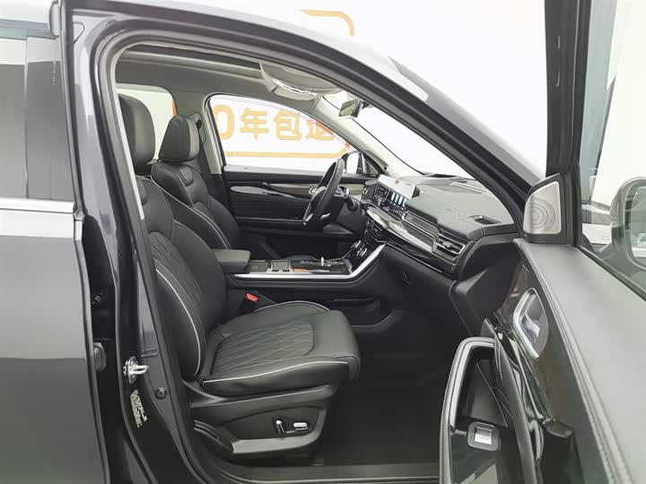 Фото 23 - Exeed VX