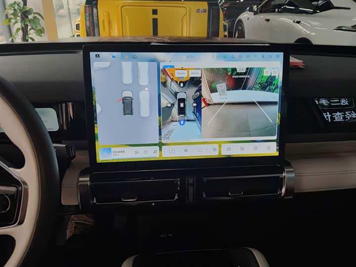 Фото 13 - Chery iCar 03