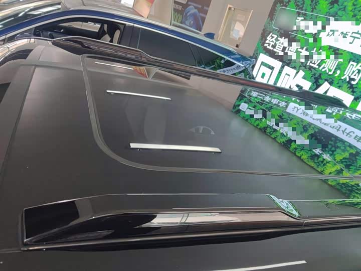 Фото 27 - Chery iCar 03