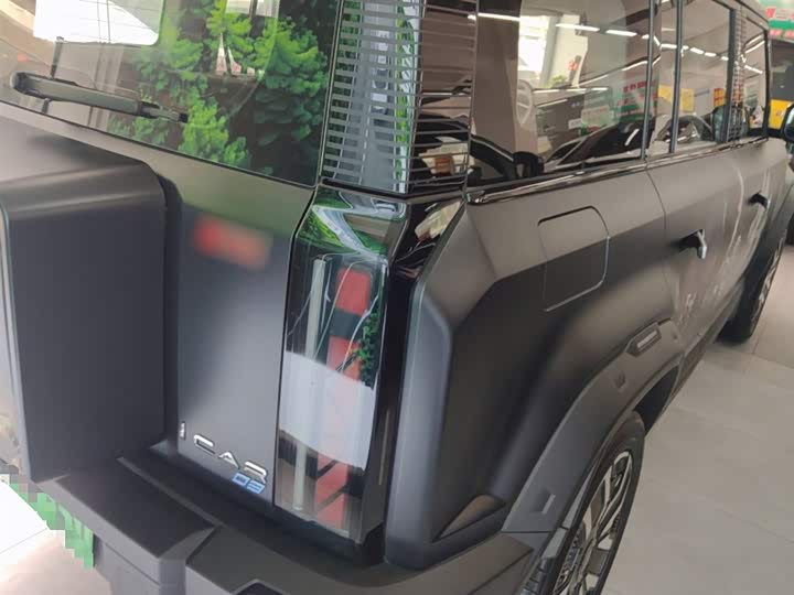 Фото 8 - Chery iCar 03