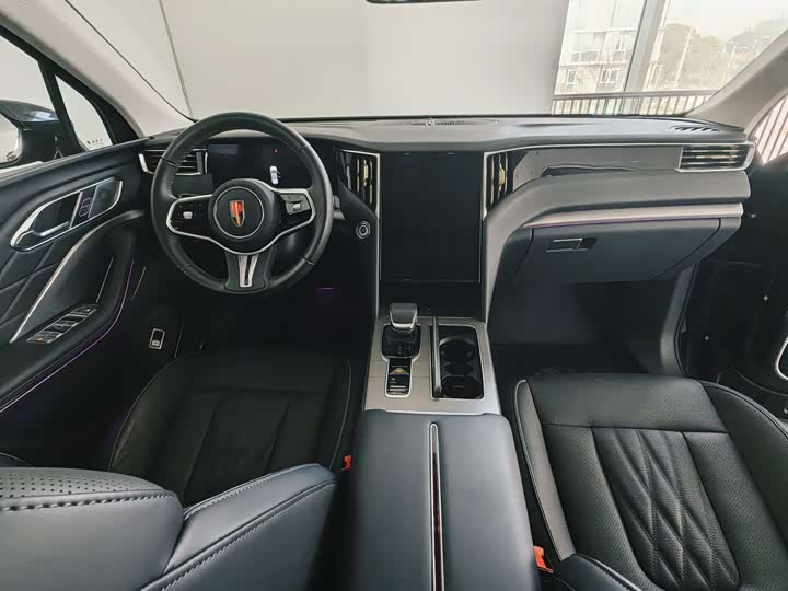 Фото 4 - Hongqi HS3