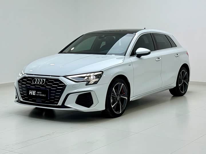 Фото 1 - Audi A3