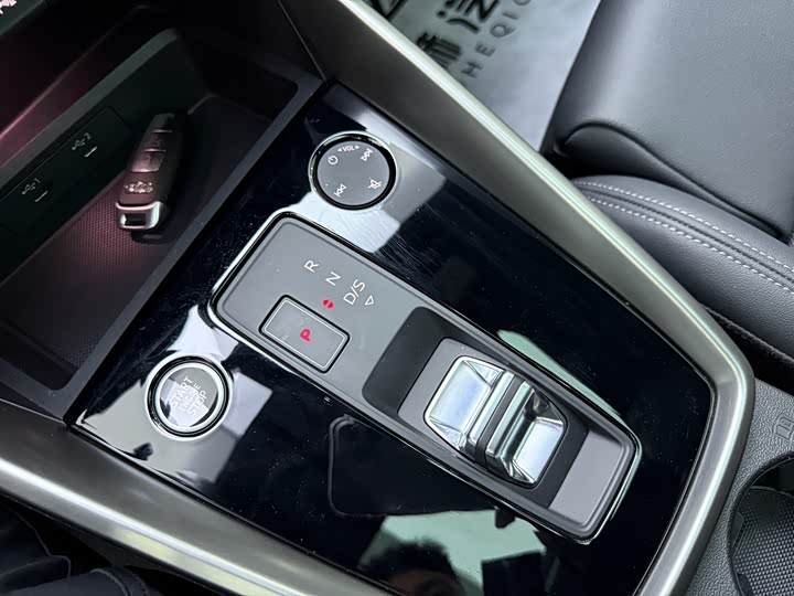 Фото 17 - Audi A3