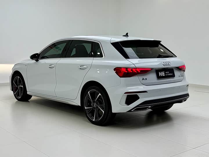 Фото 4 - Audi A3