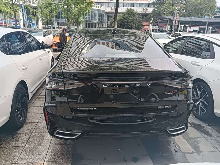 Фото 14 - Chery Arrizo 8