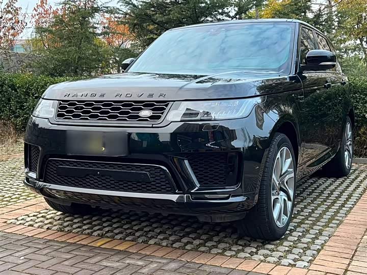 Фото 11 - Mercedes-Benz GLB-Class